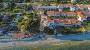 Serenity Beach Front Maisonette, Mola Kaliva